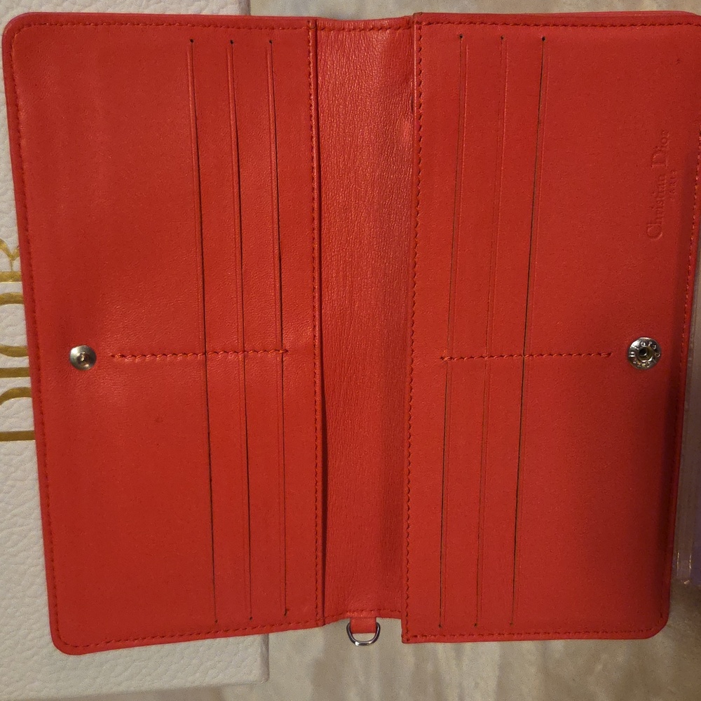 Dior Coral‎ Quilted Wallet - Picture 7 of 9